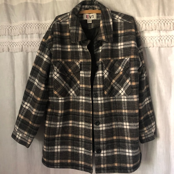 Jackets & Blazers - Plaid Shacket XL